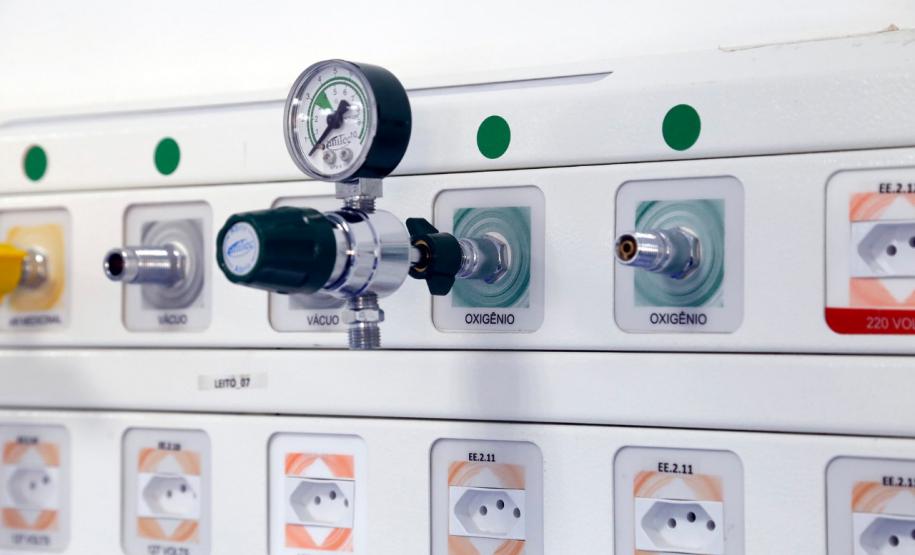 Secretário vistoria finalização da obra do Hospital Regional de Telêmaco Borba