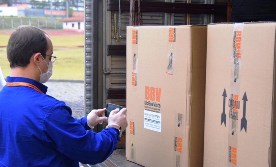 IBMP recebe mais de 418 mil swab’s para testes da Covid-19 da Copel