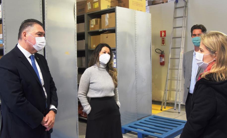 Compagas doa mais de 128 mil swab’s para testes do coronavírus ao IBMP