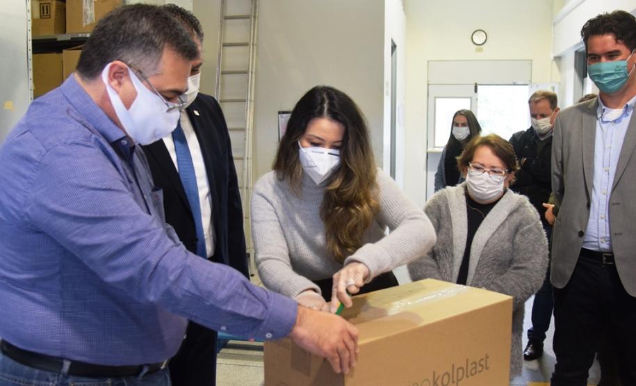 Compagas doa mais de 128 mil swab’s para testes do coronavírus ao IBMP