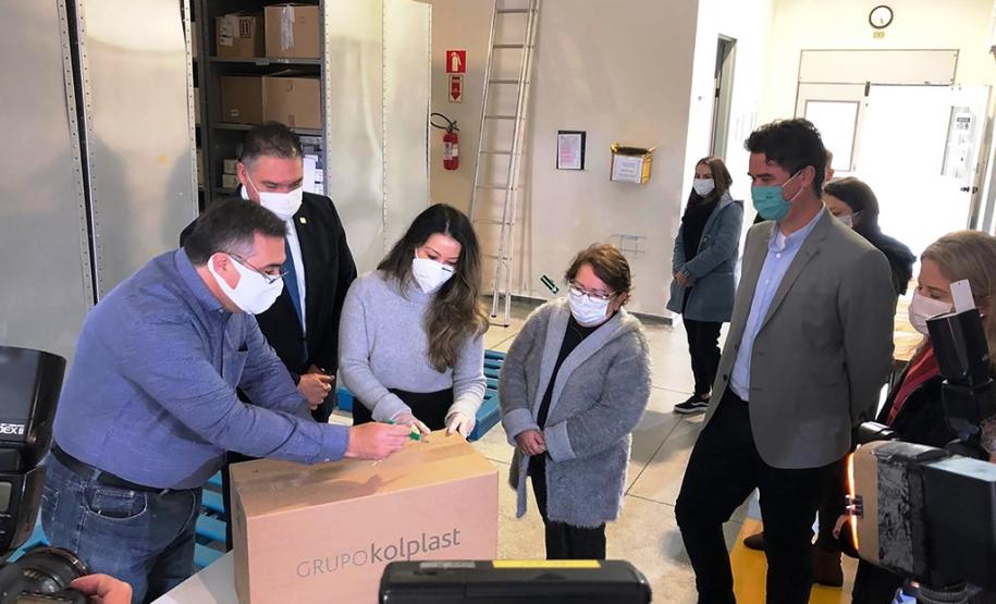 Compagas doa mais de 128 mil swab’s para testes do coronavírus ao IBMP