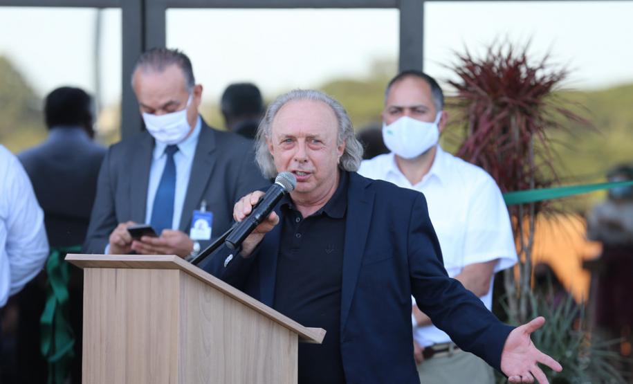 Foi inaugurada nesta quarta-feira (22) a primeira etapa do Cancer Center de Guarapuava, na região central do Estado. O prédio abriga a ala de quimioterapia e o Instituto para a Pesquisa do Câncer (IPEC), um dos maiores centros de pesquisa genômica do País. 22/07/2020