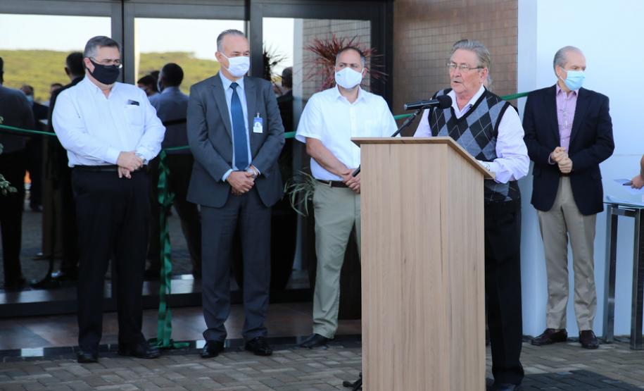 Foi inaugurada nesta quarta-feira (22) a primeira etapa do Cancer Center de Guarapuava, na região central do Estado. O prédio abriga a ala de quimioterapia e o Instituto para a Pesquisa do Câncer (IPEC), um dos maiores centros de pesquisa genômica do País. 22/07/2020