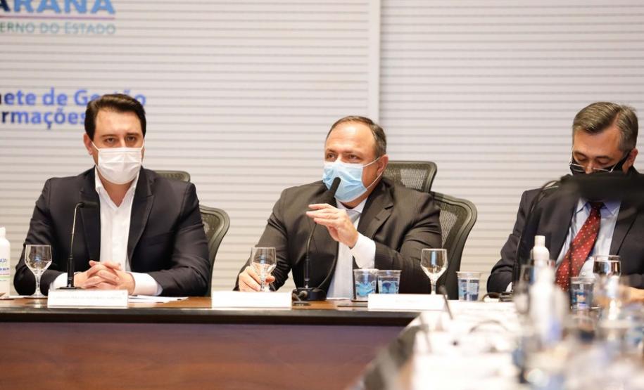 Governador Carlos Massa Ratinho Junior, recebe o ministro interino Eduardo Pazuello.