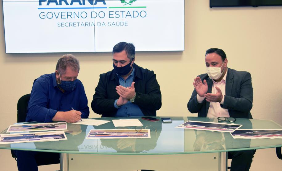 Saúde autoriza repasse de mais de R$ 13 milhões para investimentos em 10 municípios