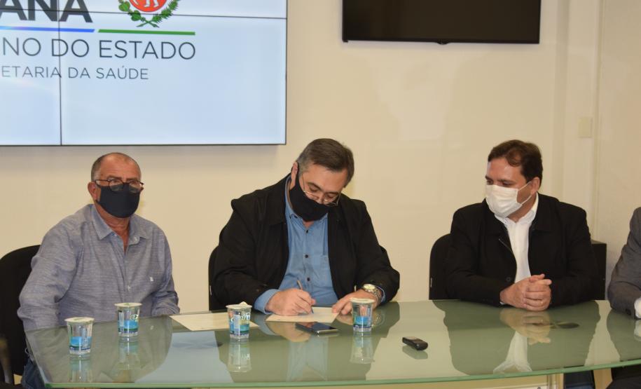 Saúde autoriza repasse de mais de R$ 13 milhões para investimentos em 10 municípios