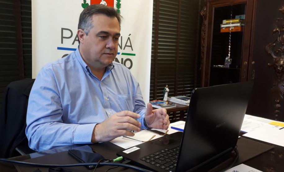 Secretário apresenta ações de enfrentamento à Covid-19 em debate com representantes da Estônia