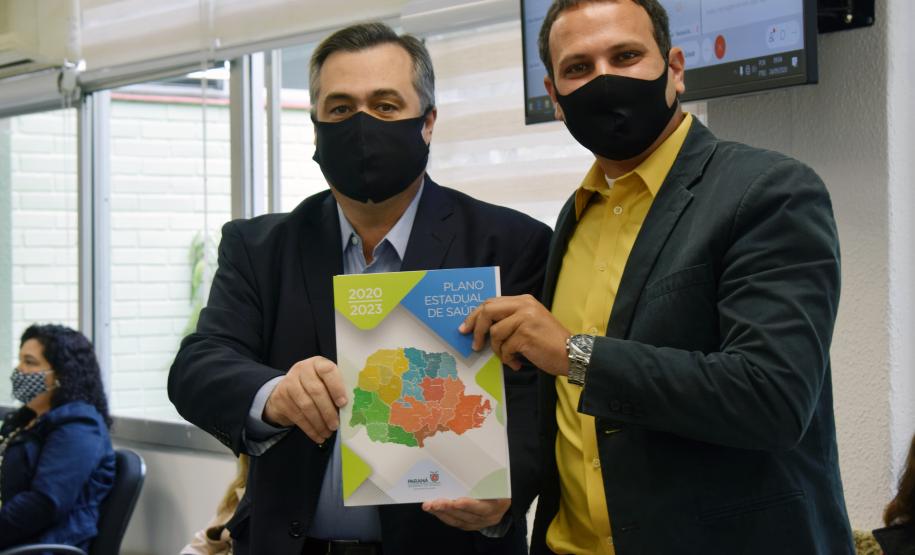 Secretário destaca trabalho pela regionalização no Plano Estadual de Saúde durante reunião do CES