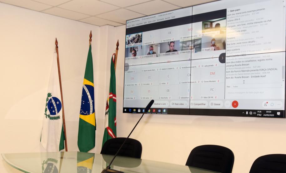 Secretário destaca trabalho pela regionalização no Plano Estadual de Saúde durante reunião do CES