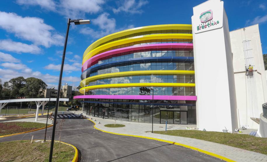 Paraná ganha o primeiro hospital oncopediátrico da Região Sul