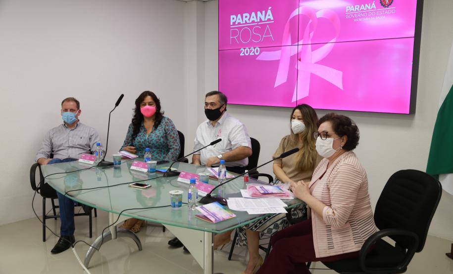 Paraná Rosa alerta sobre a importância do cuidado com a saúde da mulher