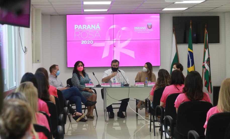 Paraná Rosa alerta sobre a importância do cuidado com a saúde da mulher