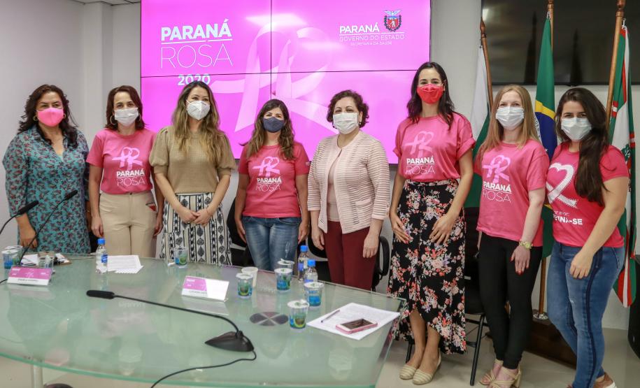 Paraná Rosa alerta sobre a importância do cuidado com a saúde da mulher