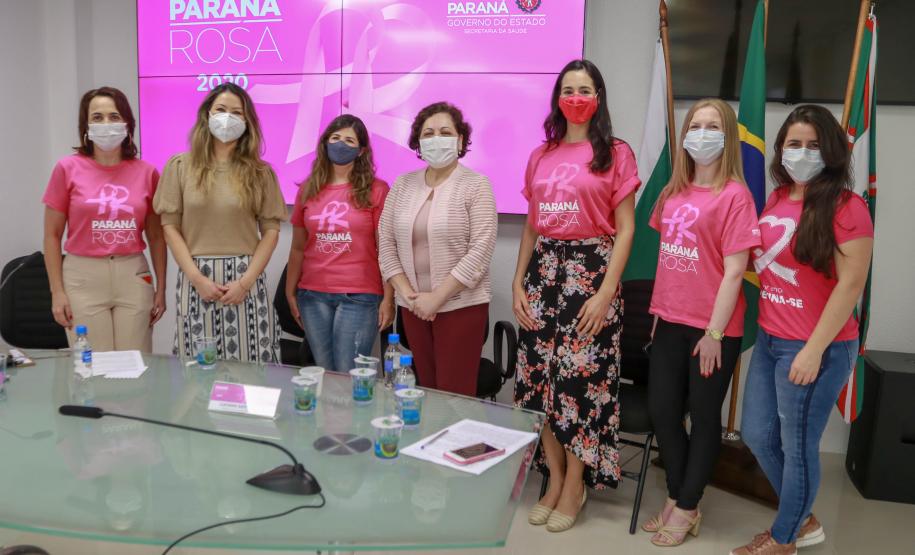 Paraná Rosa alerta sobre a importância do cuidado com a saúde da mulher