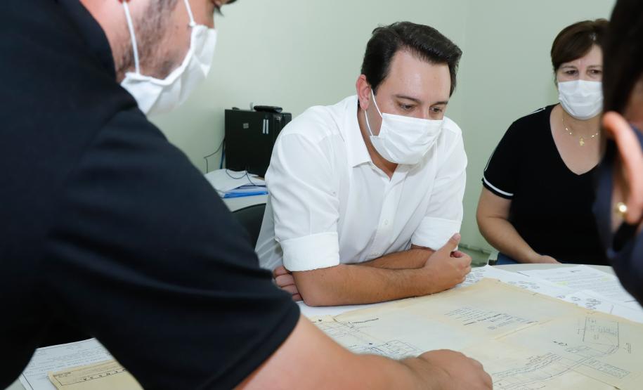 Governador e secretário da Saúde visitam Hospital de Dermatologia Sanitária do Paraná