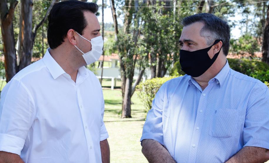 Governador e secretário da Saúde visitam Hospital de Dermatologia Sanitária do Paraná
