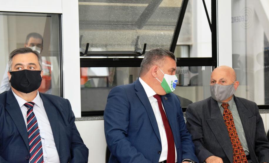 Secretário é homenageado pela Defesa Civil do Paraná