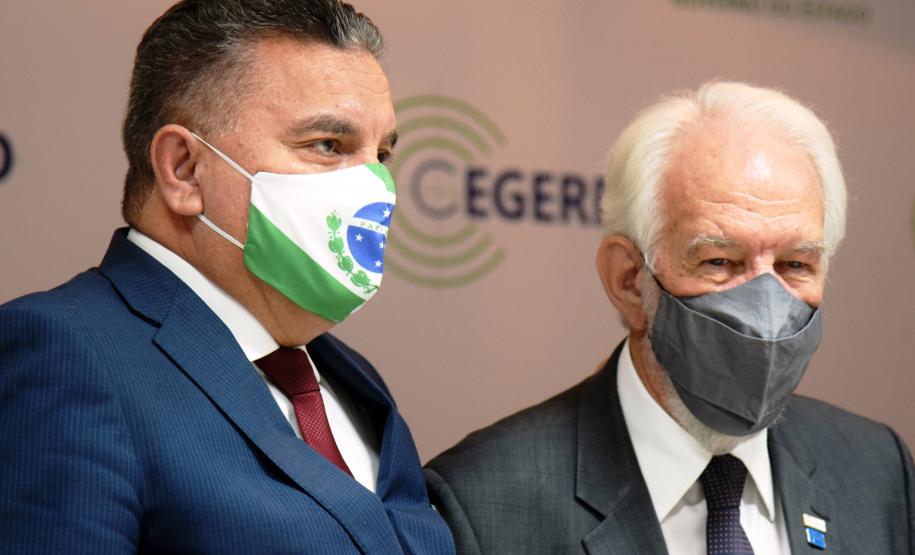 Secretário é homenageado pela Defesa Civil do Paraná