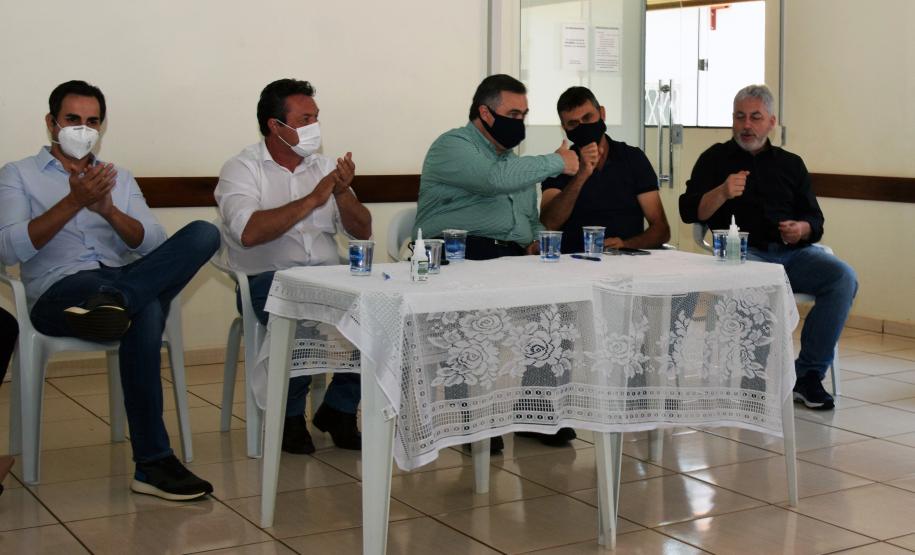 Secretário assina convênio de R$991 mil para aquisição de equipamentos para a Santa Casa de Campo Mourão