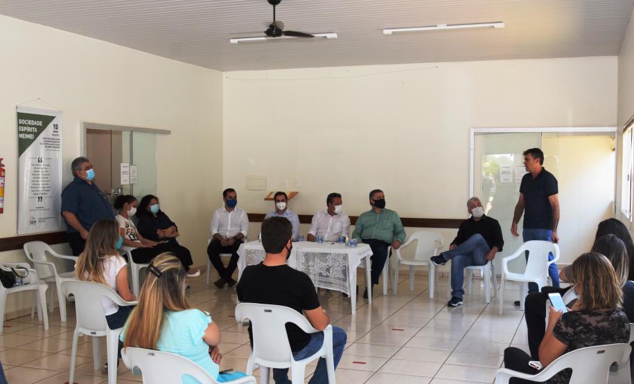 Secretário assina convênio de R$991 mil para aquisição de equipamentos para a Santa Casa de Campo Mourão