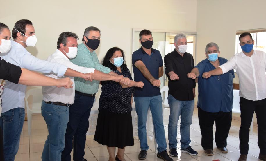 Secretário assina convênio de R$991 mil para aquisição de equipamentos para a Santa Casa de Campo Mourão