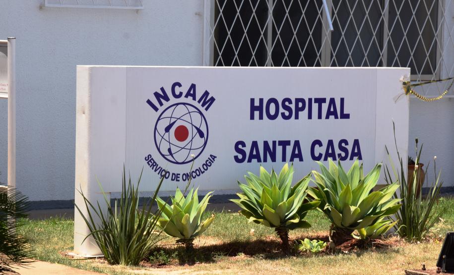 Secretário assina convênio de R$991 mil para aquisição de equipamentos para a Santa Casa de Campo Mourão