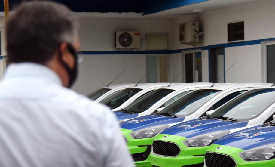 Governo entrega novos veículos para auxiliar no atendimento de saúde em Antonina