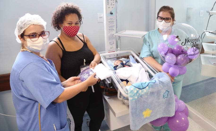 Novembro Roxo lembra a importância do cuidado na gravidez para evitar a prematuridade