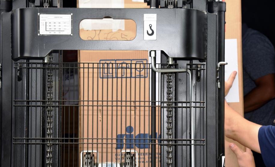 Sesa envia 14 respiradores para hospitais de Campo Largo e Assis Chateaubriand