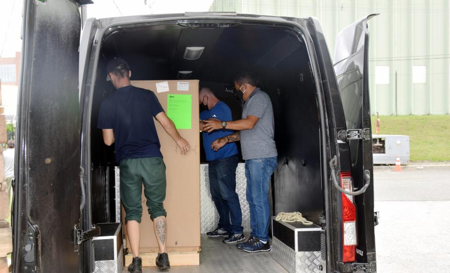 Sesa envia 14 respiradores para hospitais de Campo Largo e Assis Chateaubriand