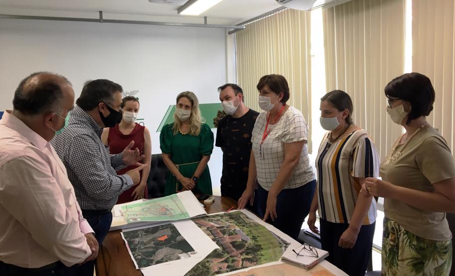 Unidade hospitalar é uma das mais antigas do Estado. Projeto que amplia os serviços ofertados pelo SUS foi discutido em reunião na sexta-feira (11).