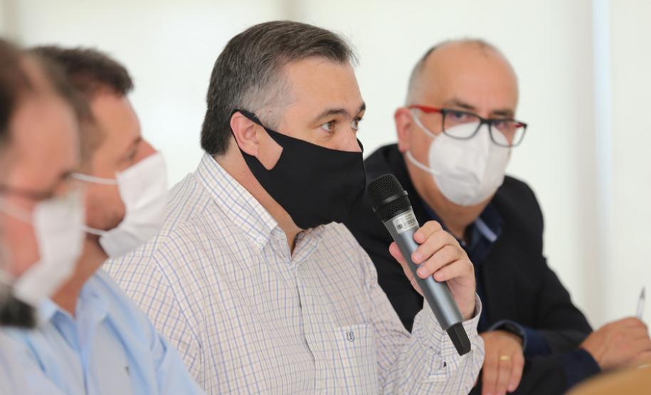 Estado e prefeituras da Grande Curitiba se unem para criar plano único de ação contra a pandemia