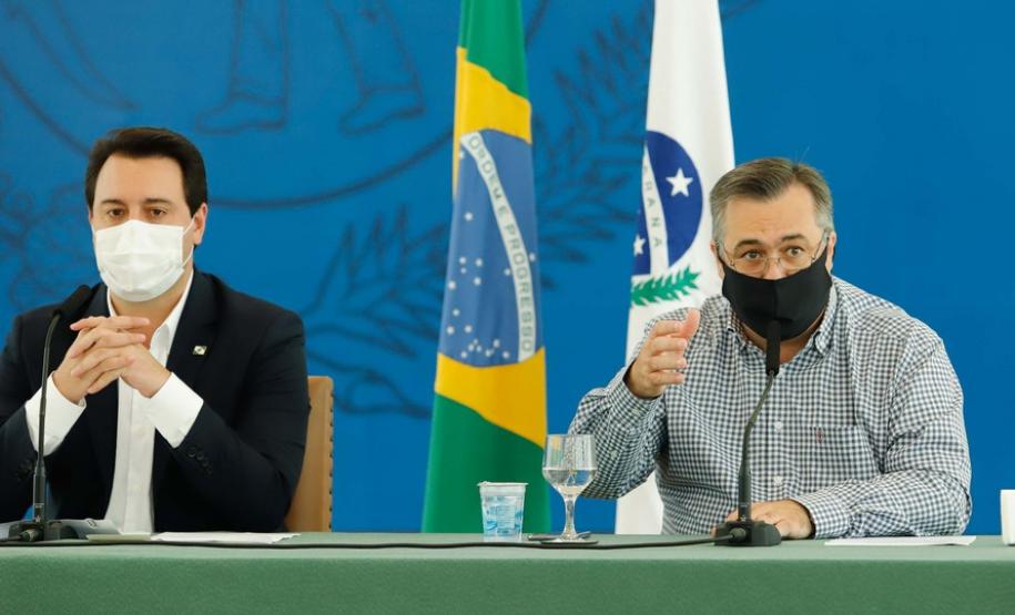 Paraná está preparado para a vacinação, afirma governador