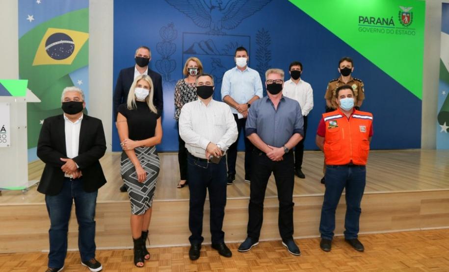 Estado e prefeituras da Grande Curitiba se unem para criar plano único de ação contra a pandemia