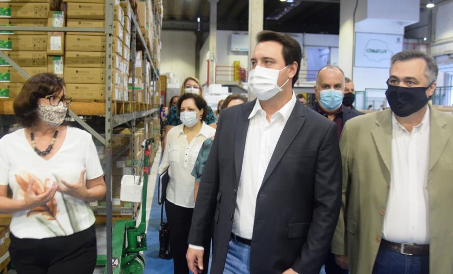 Paraná está pronto para iniciar vacinação contra a Covid-19, diz Ratinho Junior