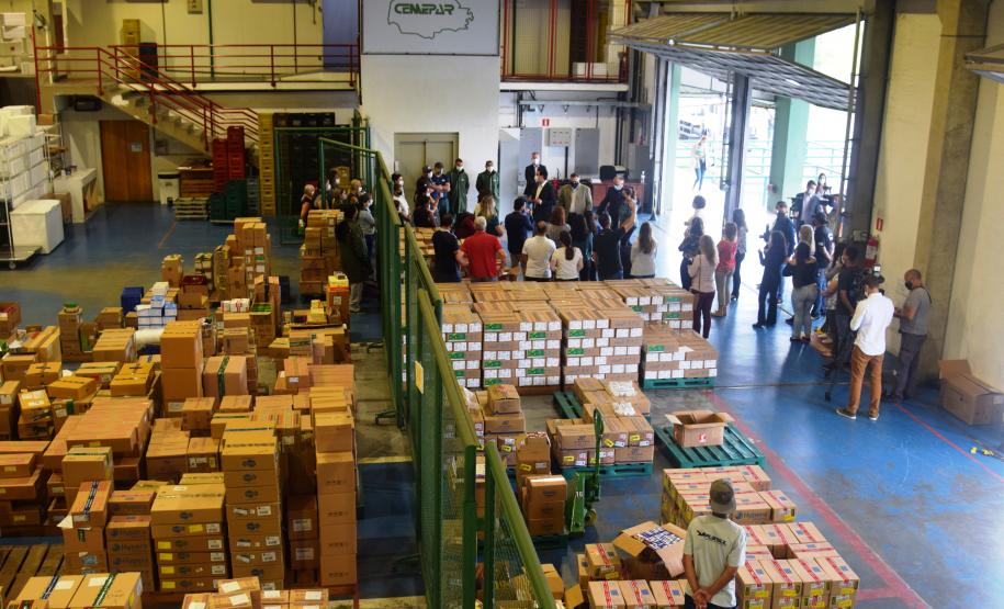 Trabalho das equipes da Saúde fará com que todos os paranaenses sejam imunizados