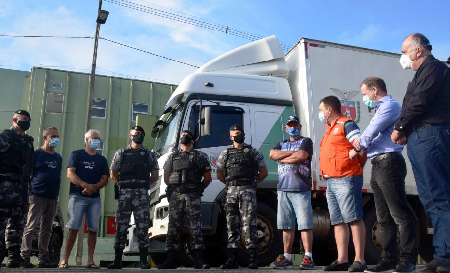 Cargas com insumos para a vacinação contra a Covid-19 serão entregues neste final de semana nas Regionais de Saúde