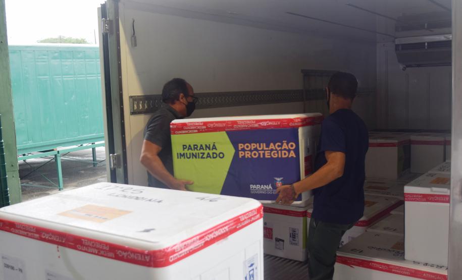 Agilidade das equipes da Saúde garante entrega a todos os municípios do Paraná