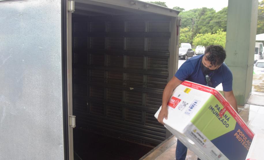Agilidade das equipes da Saúde garante entrega a todos os municípios do Paraná