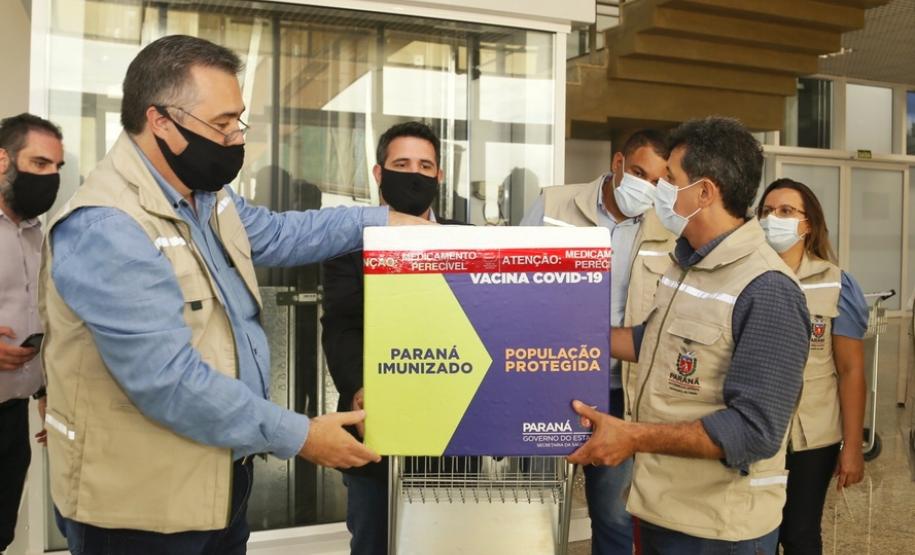 ENTREGA DAS VACINAS NAS REGIONAIS