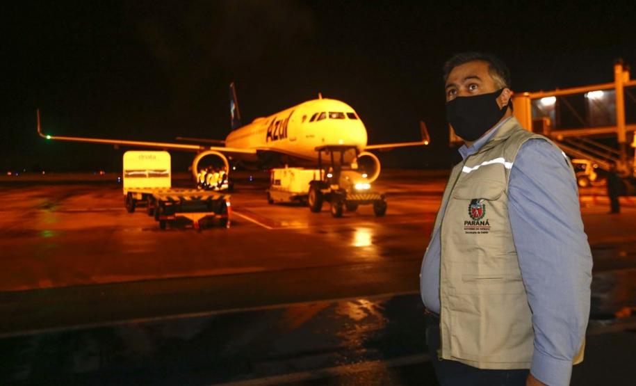 As vacinas Oxford/AstraZeneca, desenvolvidas em parceria com a Fundação Oswaldo Cruz (Fiocruz), devem chegaram no Aeroporto Internacional Afonso Pena, em São José dos Pinhais, na Região Metropolitana de Curitiba.
