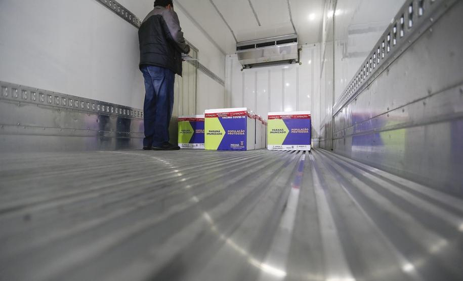 ENVIO DE VACINAS PARA AS REGIONAIS DE SAÚDE