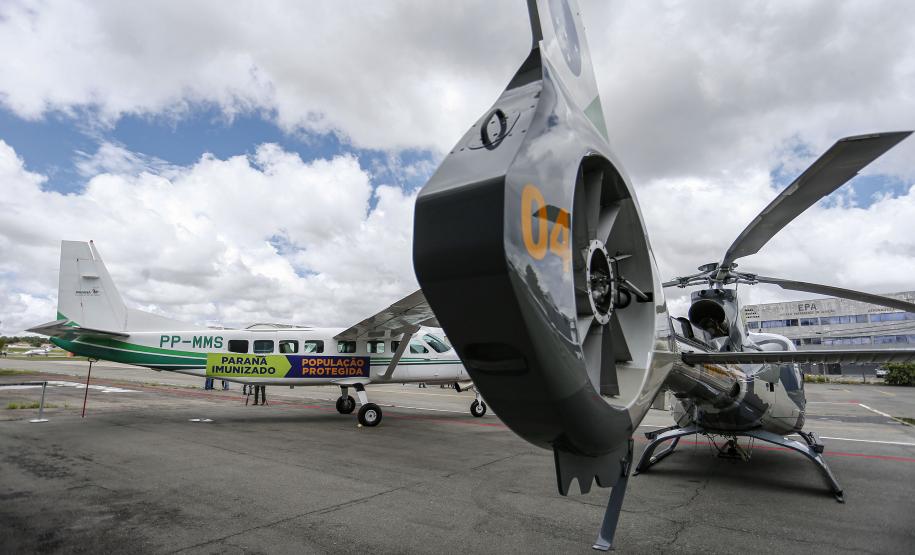 Governo vai usar frota aérea para agilizar transporte da vacina no Paraná