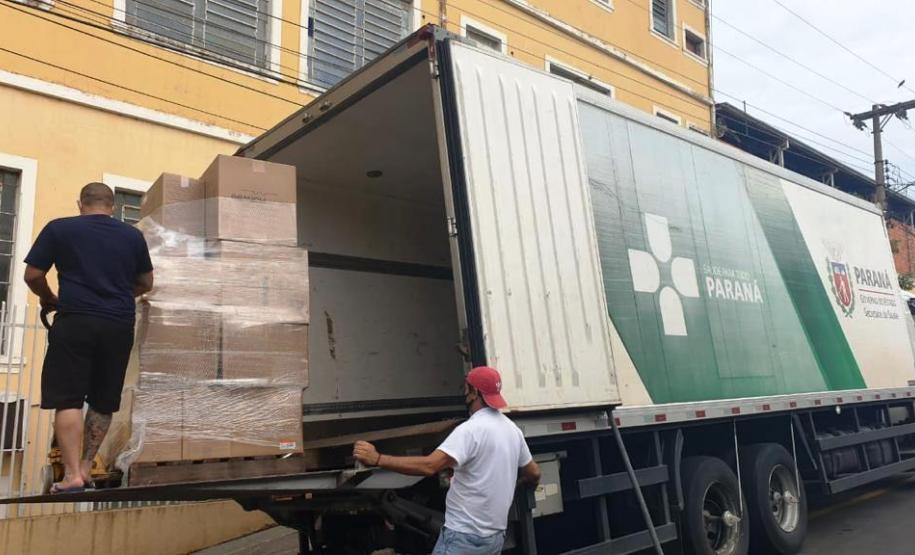 Sesa realiza força-tarefa neste final de semana para entrega de insumos que serão usados na vacinação contra a Covid-19