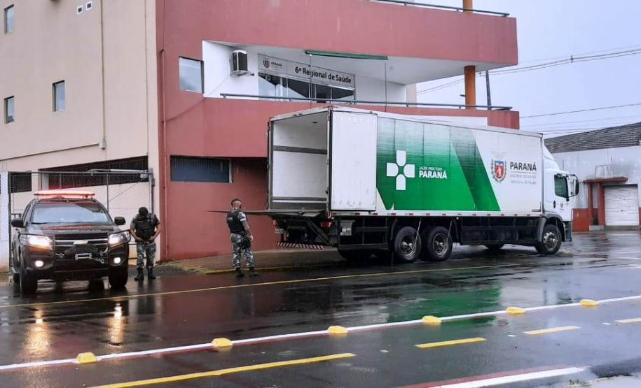 Sesa realiza força-tarefa neste final de semana para entrega de insumos que serão usados na vacinação contra a Covid-19