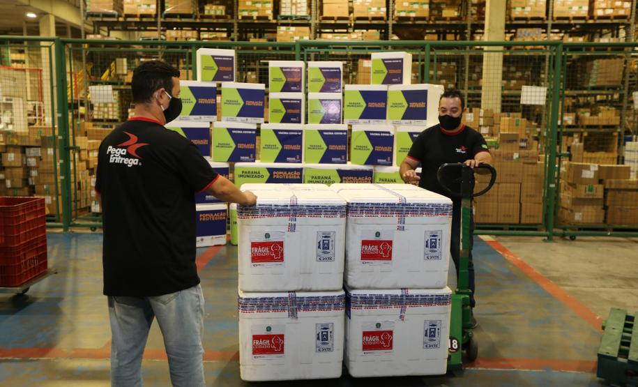 Novo lote da vacina CoronaVac chega ao Paraná 24/02/2021