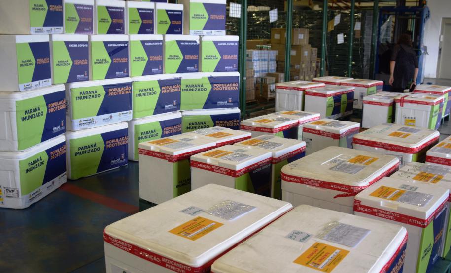 Paraná garante vacina para 90% dos trabalhadores da saúde