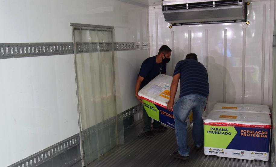 Paraná garante vacina para 90% dos trabalhadores da saúde