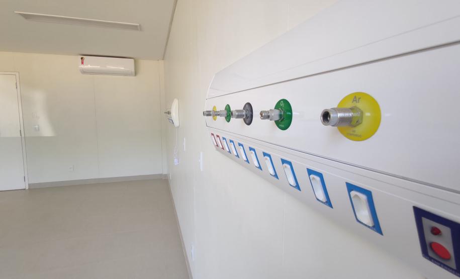 Nova ala amplia atendimento no Hospital Universitário dos Campos Gerais