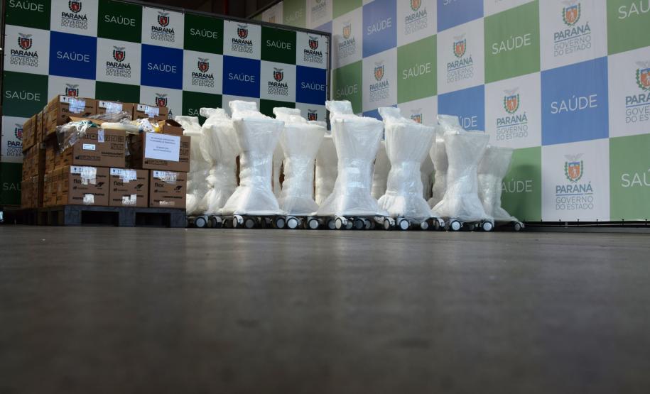 Saúde recebe equipamentos que podem viabilizar até 70 novos leitos de UTI no Paraná